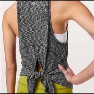 Lululemon Goal Up tank